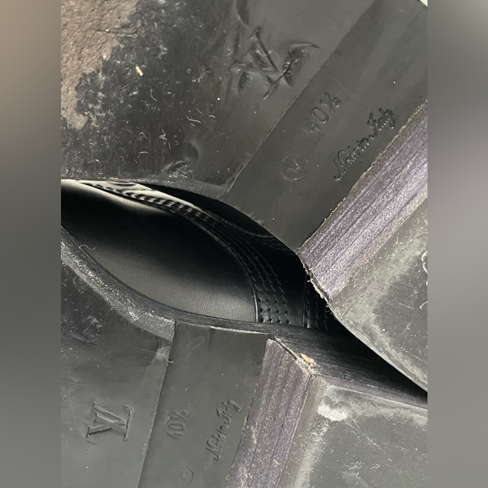 Louis Vuitton Monogram Metropolis Ranger Boots - Picture 6 of 8